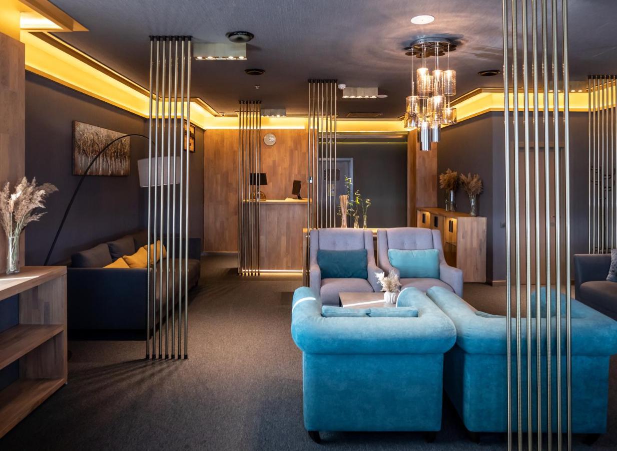 Ramada Encore Kyiv Exterior photo