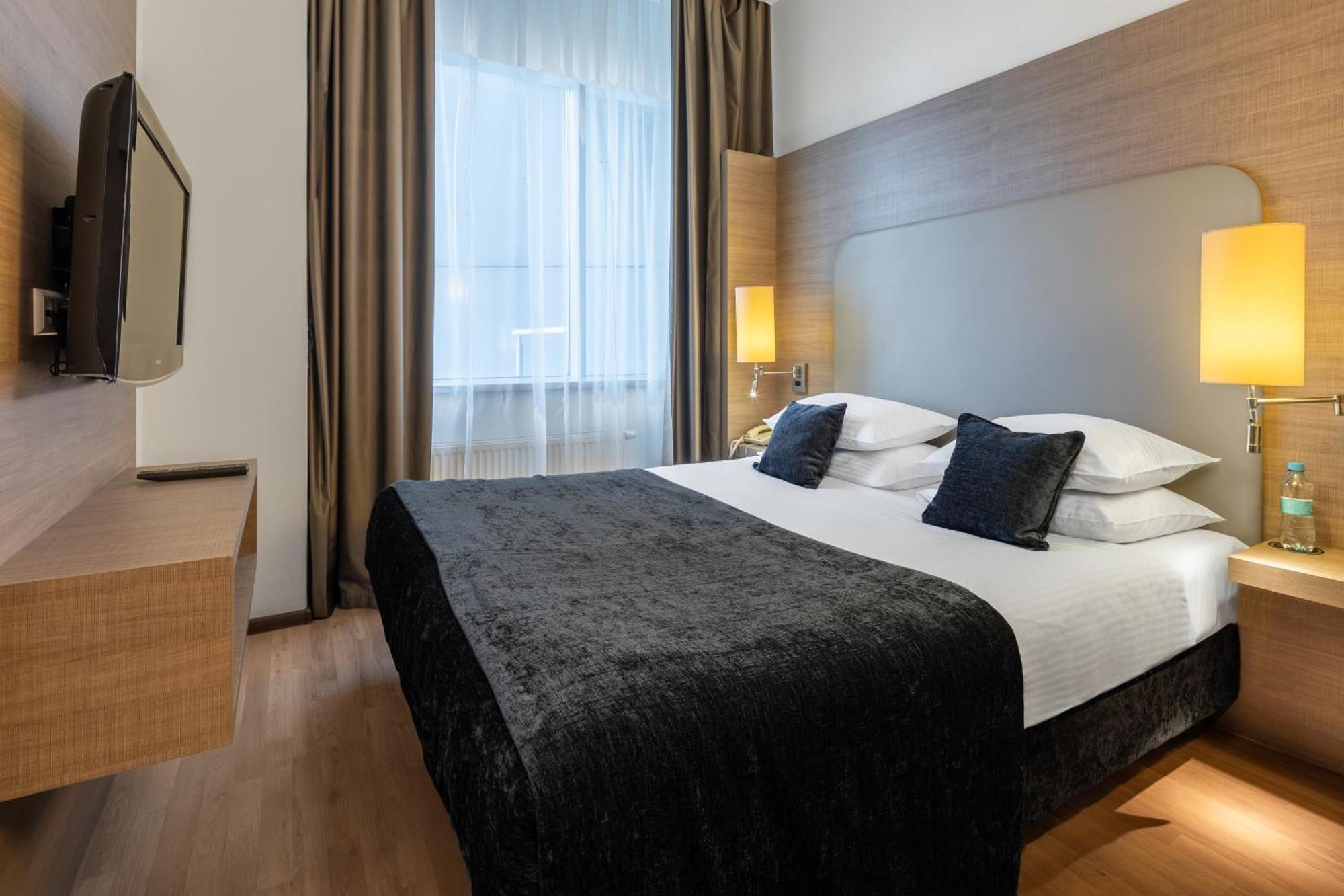 Ramada Encore Kyiv Room photo